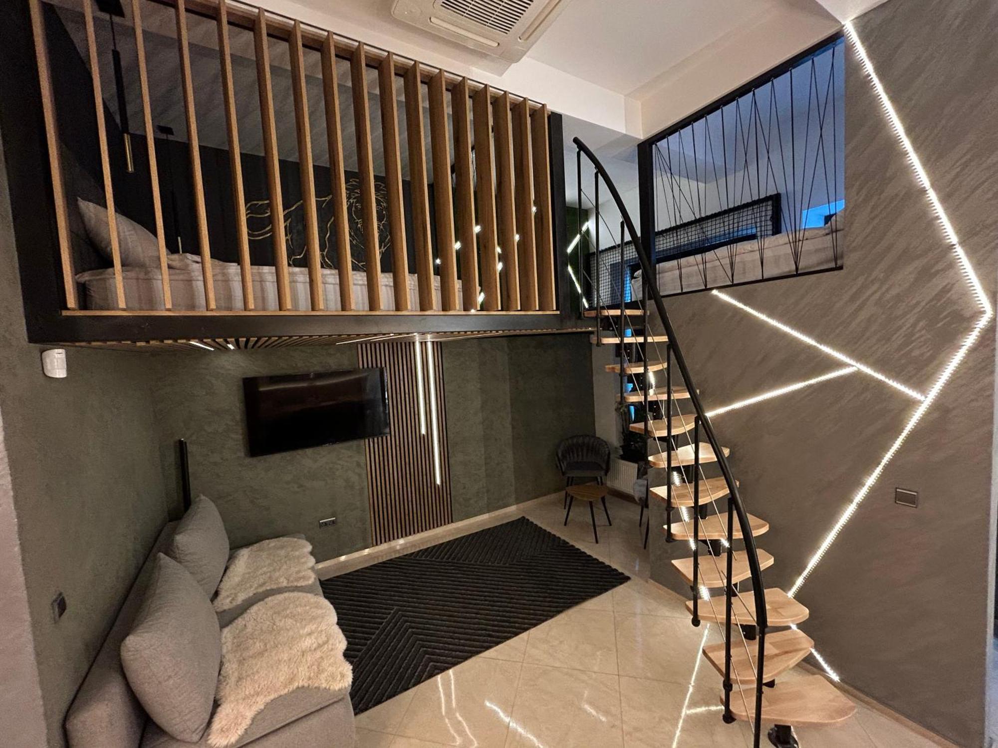 Leo Apartment Suite & Private Spa Zone - Old City 布拉迪斯拉发 外观 照片