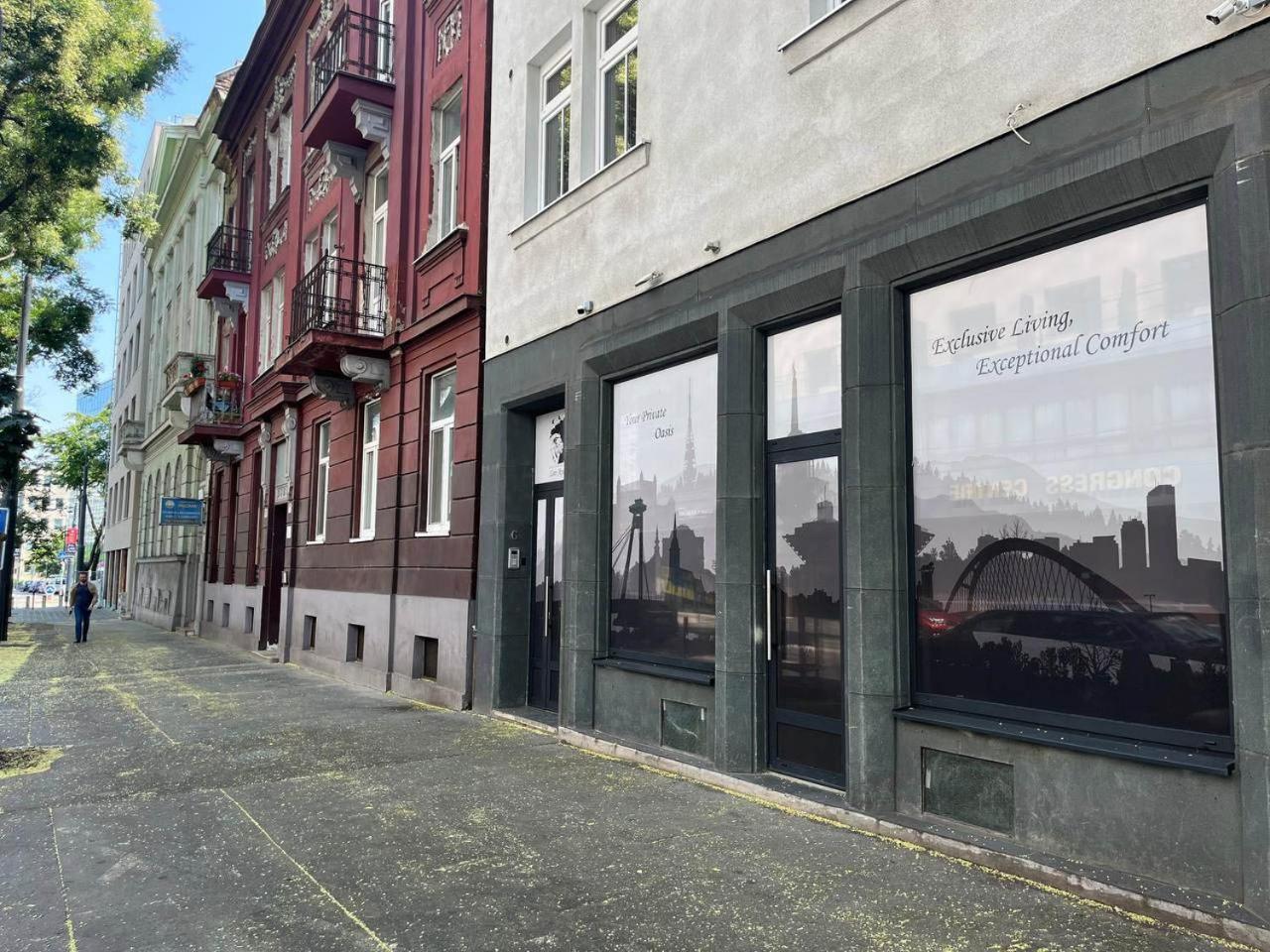 Leo Apartment Suite & Private Spa Zone - Old City 布拉迪斯拉发 外观 照片